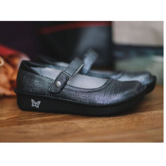 ALEGRIA Belle Grid Silver Mary Jane Clog Shoe Comfort Adjustable Strap 36 Women - Picture 1 of 11